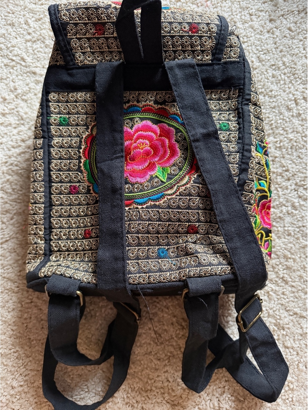 Embroidered backpack - Picture 5 of 7